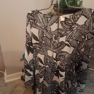 Lily lou black and white blouse